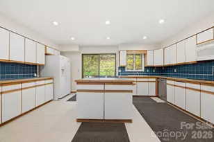 652 Shepherds Creek Rd, Robbinsville, NC 28771 - Photo 7