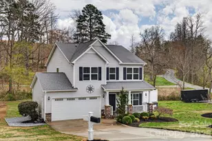 1002 Wellington Ct NE, Lenoir, NC 28645 - Photo 3