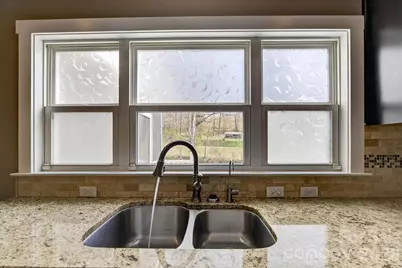 1002 Wellington Court, Lenoir, NC 28645 - Photo 17