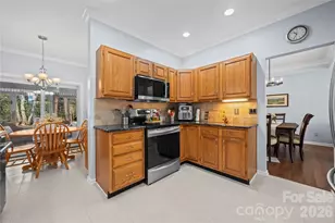 15325 Great Glen Ln, Huntersville, NC 28078 - Photo 9