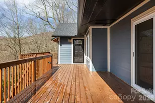 1065 Oak Rdg Ln, Mars Hill, NC 28754 - Photo 7