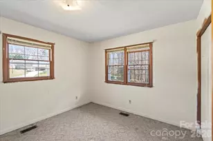 411 Brentwood Cir, Kannapolis, NC 28081 - Photo 19