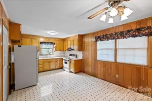 411 Brentwood Cir, Kannapolis, NC 28081 - Photo 11