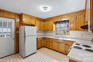 411 Brentwood Cir, Kannapolis, NC 28081 - Photo 13