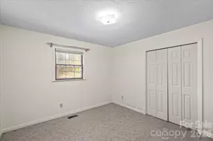 411 Brentwood Cir, Kannapolis, NC 28081 - Photo 17