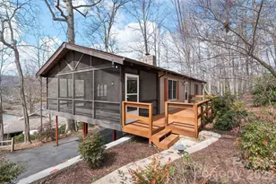 436 Crum Dr, Lake Junaluska, NC 28745 - Photo 1