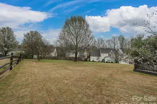 13716 Holly Stream Dr, Huntersville, NC 28078 - Photo 33