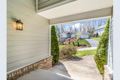 111 Broadmoor Drive, Flat Rock, NC 28731 - Photo 19