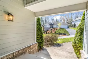 111 Broadmoor Dr, Flat Rock, NC 28731 - Photo 19