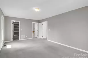 111 Broadmoor Dr, Flat Rock, NC 28731 - Photo 15