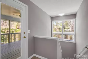 111 Broadmoor Dr, Flat Rock, NC 28731 - Photo 25