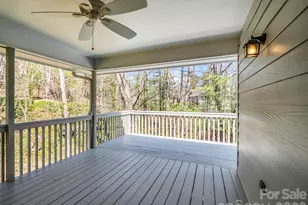 111 Broadmoor Dr, Flat Rock, NC 28731 - Photo 25