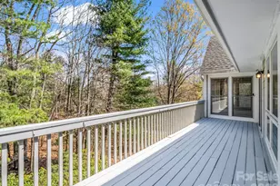 111 Broadmoor Dr, Flat Rock, NC 28731 - Photo 27