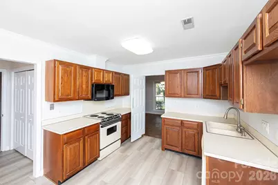 4248 Woodglen Lane, Charlotte, NC 28226 - Photo 23