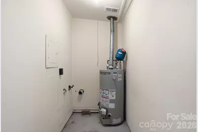 4325 Knollcrest Drive, Charlotte, NC 28208 - Photo 21