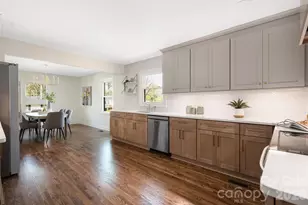 3512 Donovan Pl, Charlotte, NC 28215 - Photo 7