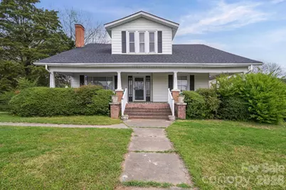333 N Main Street, Mount Pleasant, NC 28124 - Photo 1