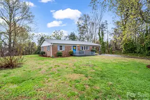 227 Thermal Dr, Forest City, NC 28043 - Photo 3