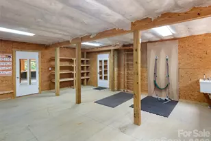 100 Klein St, Asheville, NC 28805 - Photo 27