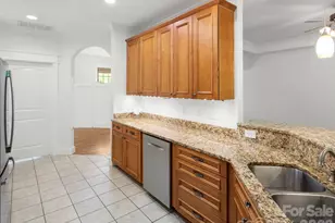 100 Klein St, Asheville, NC 28805 - Photo 9