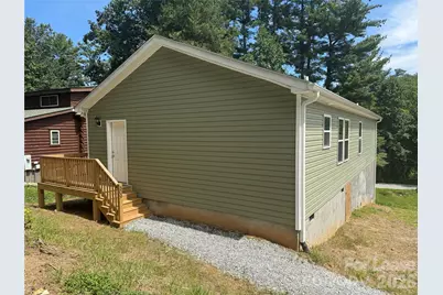 509 Bonner Street, Hendersonville, NC 28739 - Photo 3