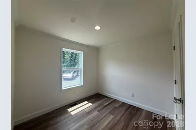 509 Bonner Street, Hendersonville, NC 28739 - Photo 9