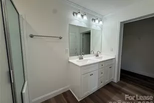 509 Bonner St, Hendersonville, NC 28739 - Photo 17