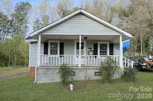 624 Blue St, Troy, NC 27371 - Photo 1