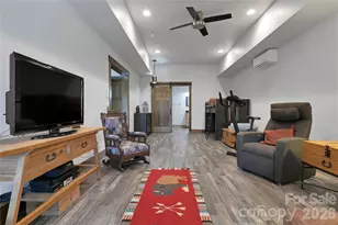 70 Unvdatlvi Ct, Brevard, NC 28712 - Photo 33