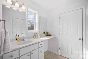 608 1/2 W Concord St, Morganton, NC 28655 - Photo 17