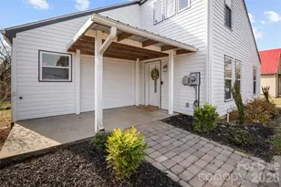 608 1/2 W Concord St, Morganton, NC 28655 - Photo 3