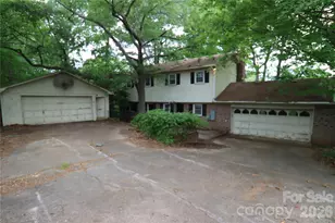 607 Willow Ln, Harrisburg, NC 28075 - Photo 1