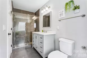 14021 Queens Harbor Rd, Charlotte, NC 28278 - Photo 25