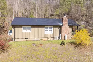 2202 Nc 226A Hwy, Marion, NC 28752 - Photo 17