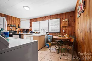 3354 Clay Apartments Ct, Lenoir, NC 28645 - Photo 23