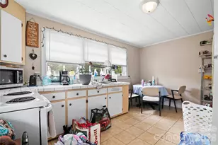 3354 Clay Apartments Ct, Lenoir, NC 28645 - Photo 21