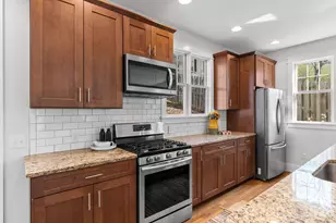 13 North St, Asheville, NC 28801 - Photo 11