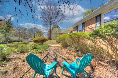 7100 Brynhurst Drive, Charlotte, NC 28210 - Photo 3