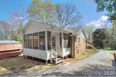 7100 Brynhurst Drive, Charlotte, NC 28210 - Photo 27