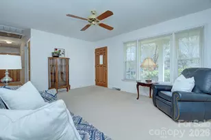 7100 Brynhurst Dr, Charlotte, NC 28210 - Photo 9