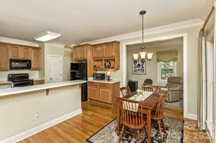 75 Eastmoor Dr, Asheville, NC 28805 - Photo 13