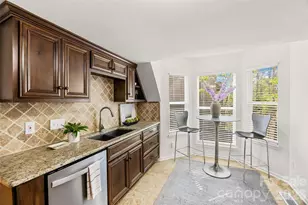 9406 Fairway Ridge Rd, Charlotte, NC 28277 - Photo 17