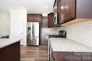 3220 Berry Creek Rd, Charlotte, NC 28214 - Photo 15