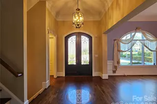 9222 Woodhall Lake Dr, Waxhaw, NC 28173 - Photo 7