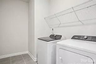 2067 Sunflower Cir, Newton, NC 28658 - Photo 9