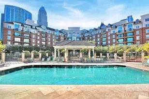 300 W 5th Street W, Charlotte, NC 28202 - Photo 37