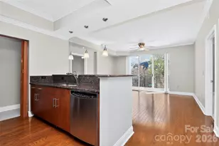 300 W 5th Street W, Charlotte, NC 28202 - Photo 5