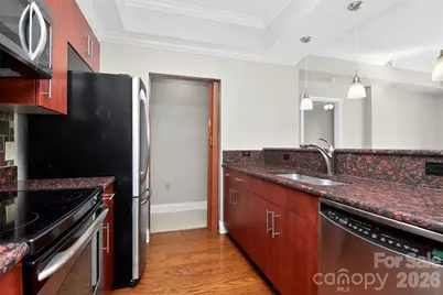 300 W 5th Street W #413, Charlotte, NC 28202 - Photo 9