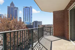 300 W 5th Street W, Charlotte, NC 28202 - Photo 1