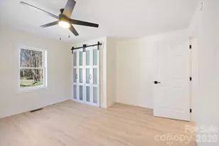 5588 Sugar Hill Rd, Marion, NC 28752 - Photo 9